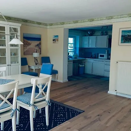 Bossis Hus Rodenäs