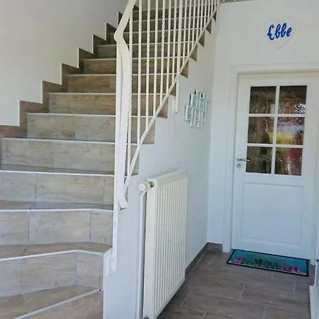 Apartament Bossis Hus *